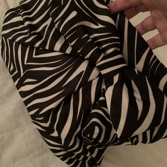 Kate Spade handbag ♠️ - Picture 4 of 8